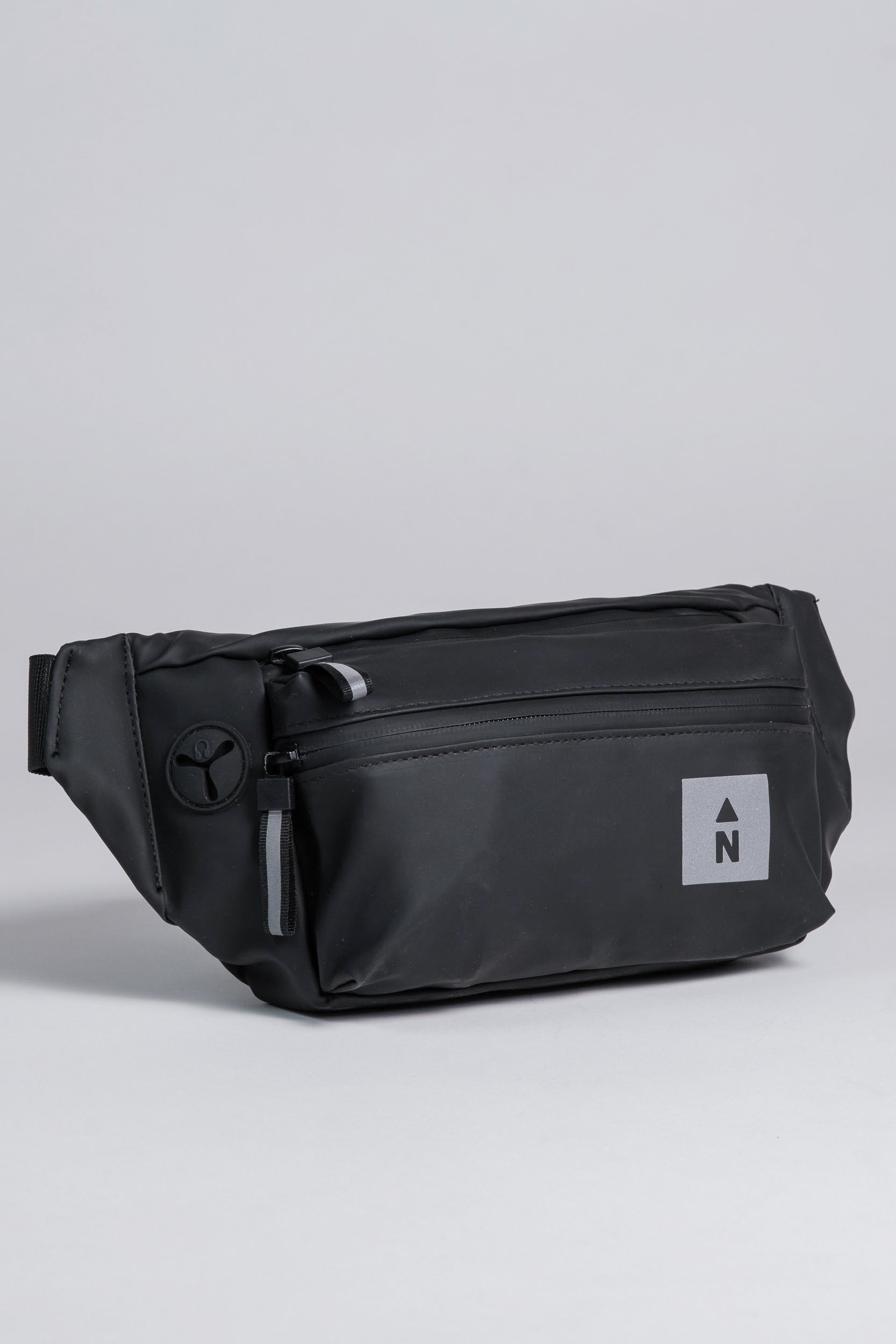 Northbound Gear water-resistant waist pack in black