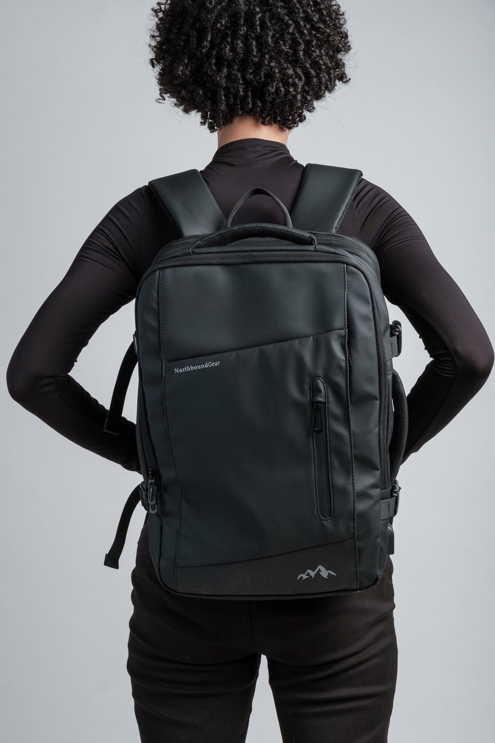 Northbound Gear "Voyager" Expandable Backpack 26L/38L with rain cover.